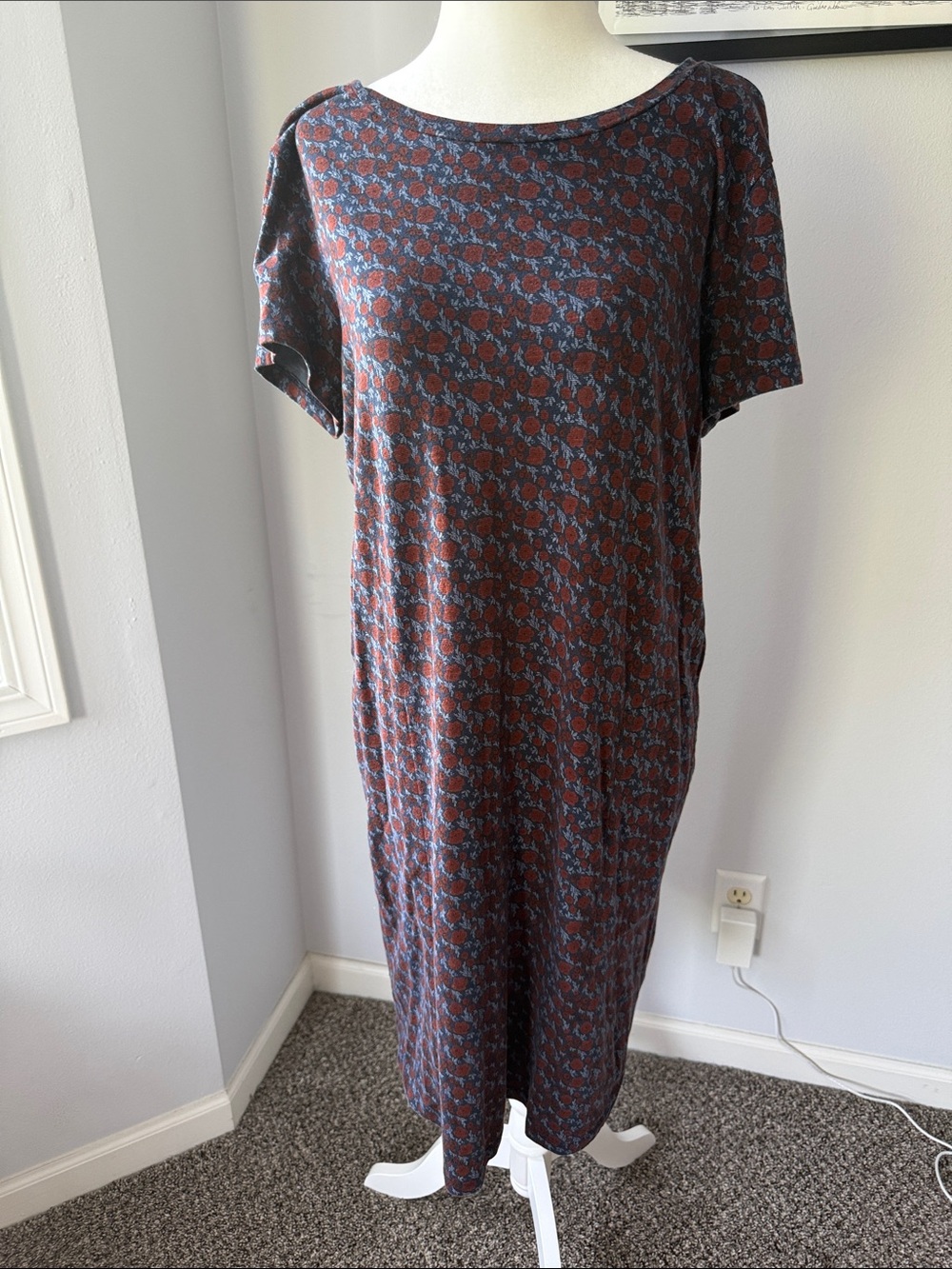 Toad&Co Short-Sleeve Floral Printed Midi Dress in Rust & Blue